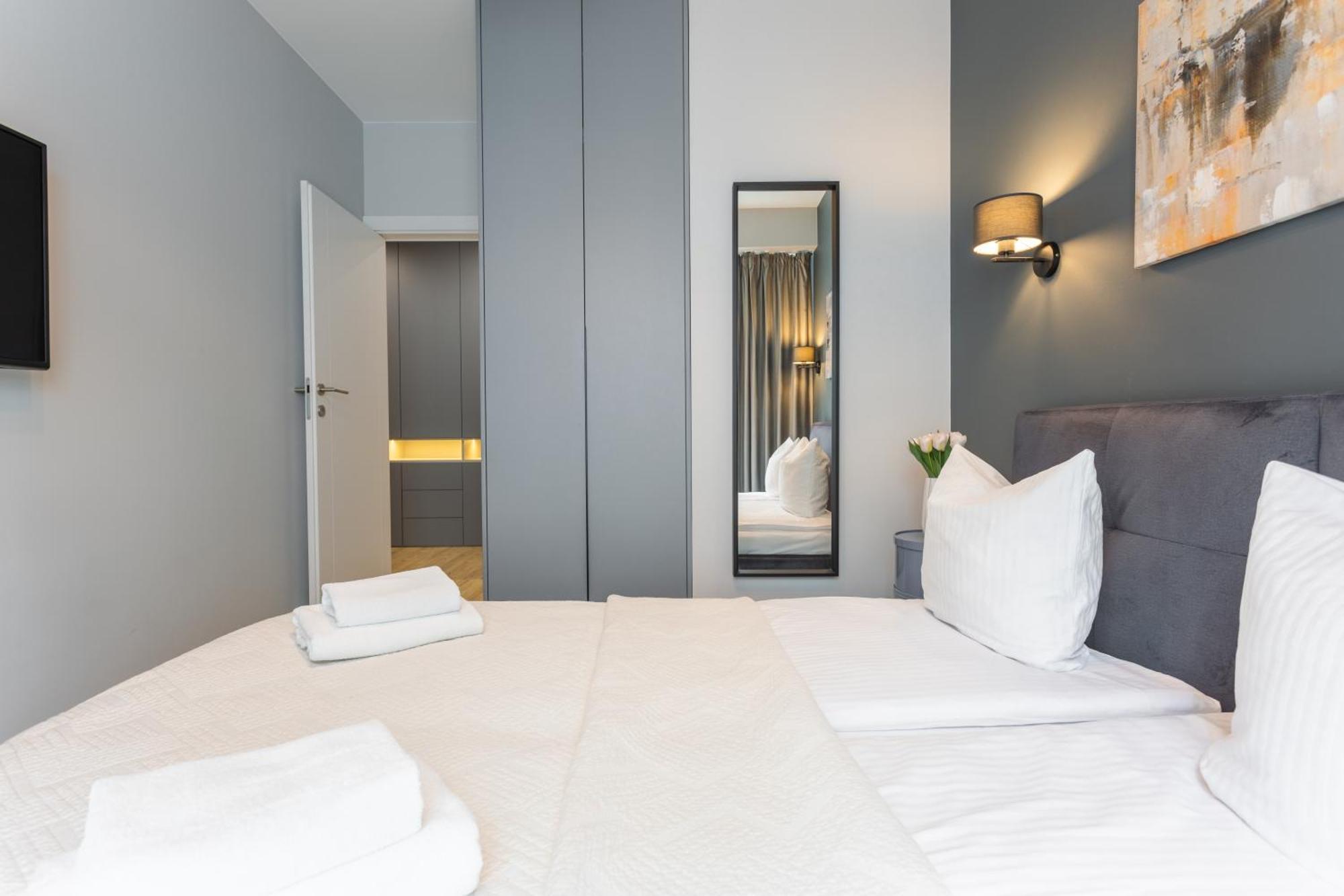 Golden Apartments Warsaw - Luxury Building With Terrace On The Roof - Sienna Str Zewnętrze zdjęcie